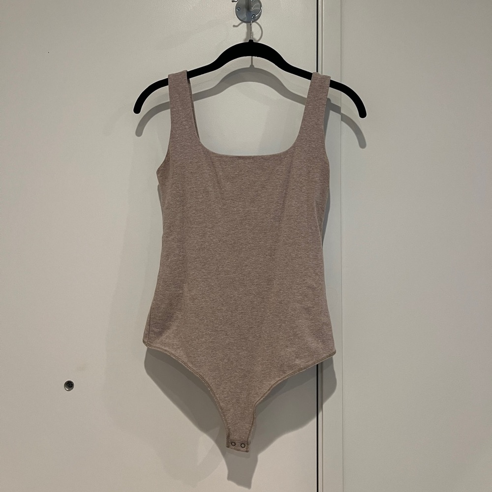 Abercrombie Women’s Cotton Seamless Fabric Squareneck Bodysuit Light Brown